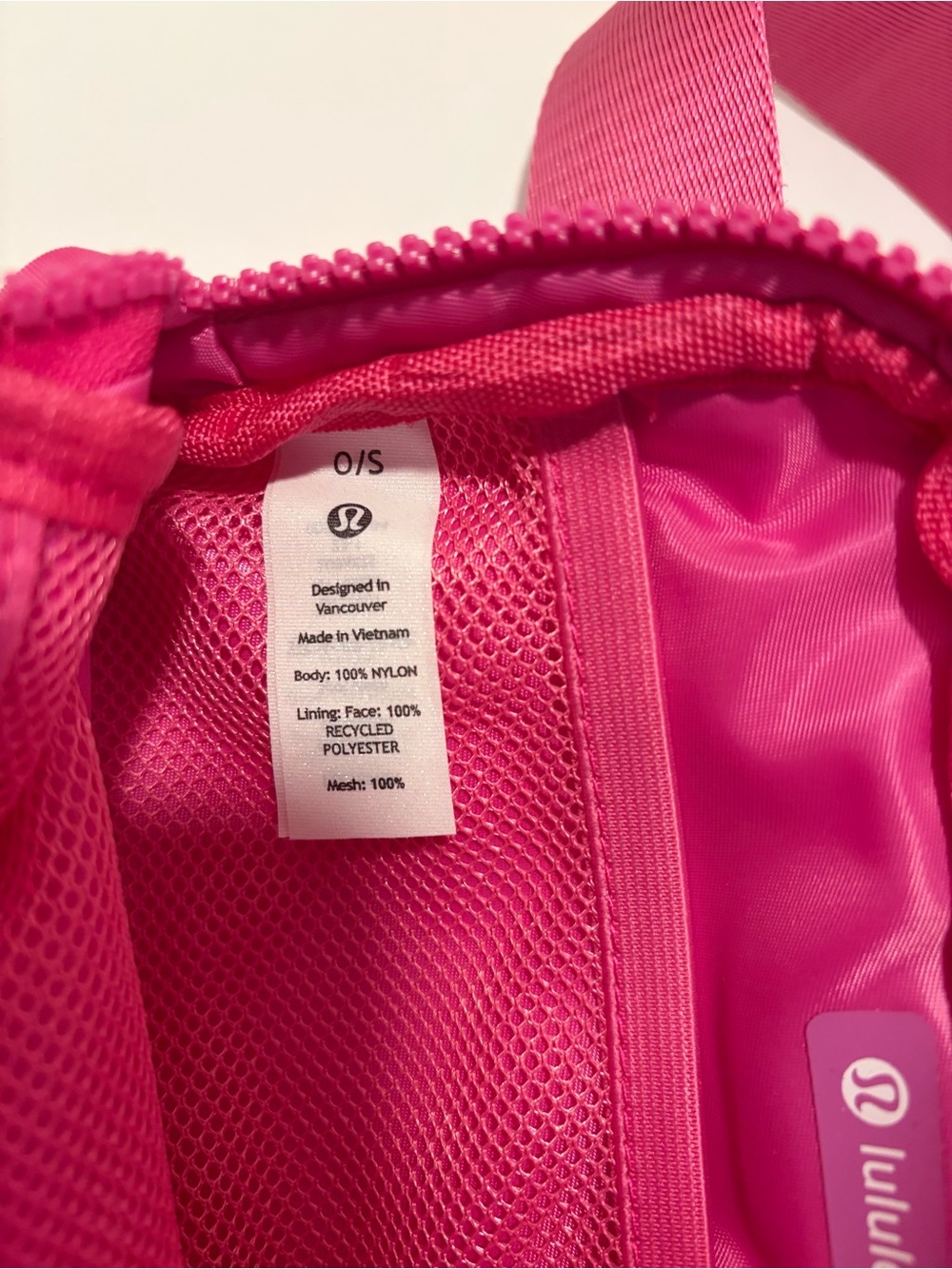 Lululemon Hot Pink Crossbody Bag - Picture 4 of 5